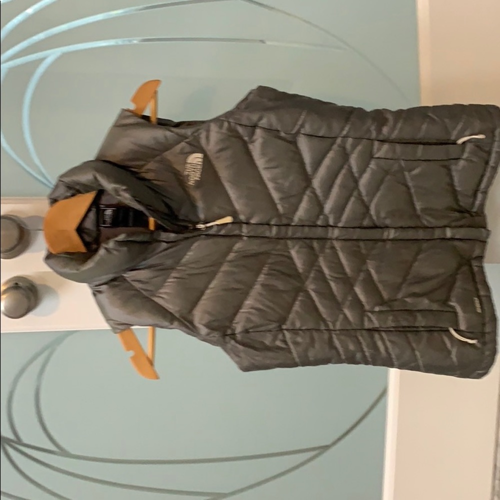 North face vest